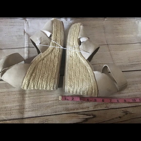 Universal Thread Wedge Sandal size 11 NWT - Picture 5 of 8